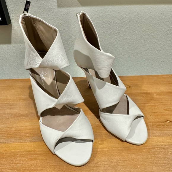 Donald J. Pliner Shoes - Donald J Pliner “David & Lisa” Signature Italian Womens 8.5 Designer Heels Shoes